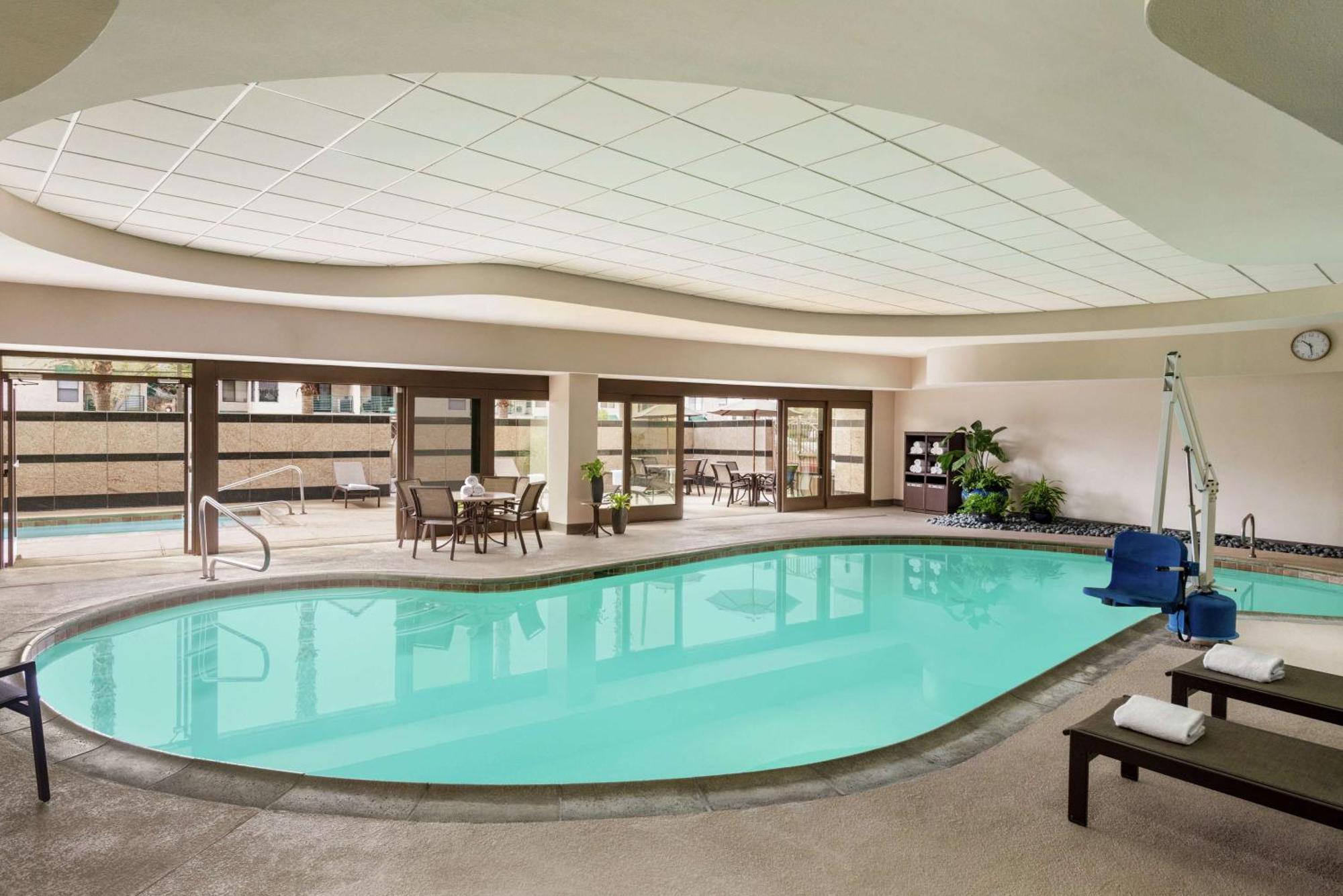 Embassy Suites By Hilton Convention Center Las Vegas Exterior foto